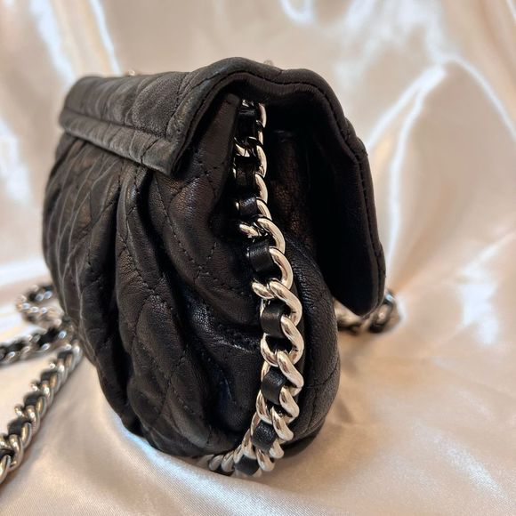 🚫SOLD🚫CHANEL Chain Around Leather Crossbody Bag - Picture 15 of 15